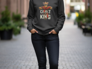 CHRIST IS KING UNISEX CREWNECK SWEATSHIRT